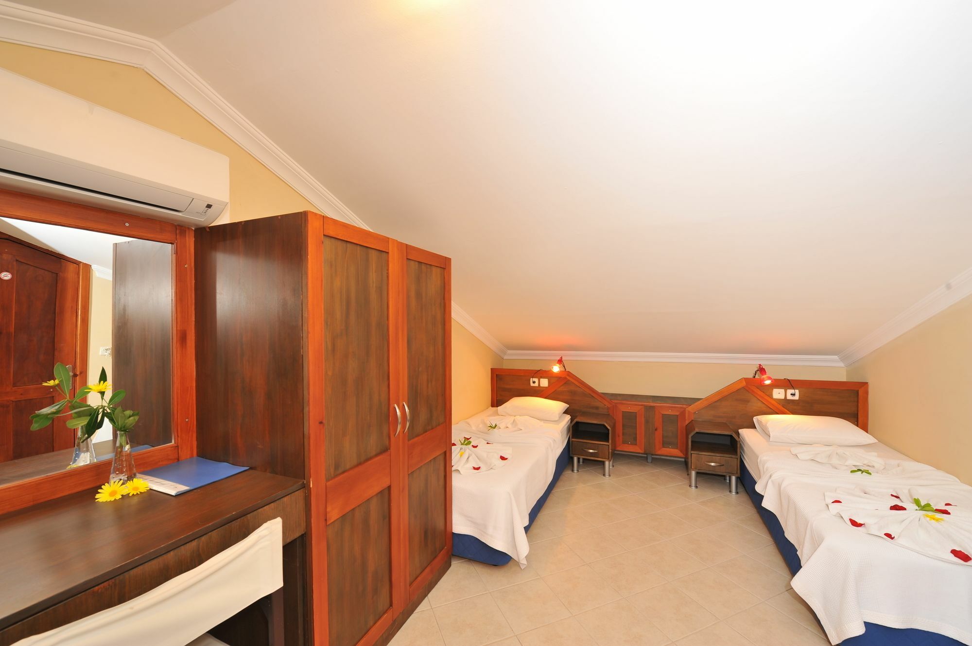 Grenadine Lodge Dalyan Eksteriør bilde